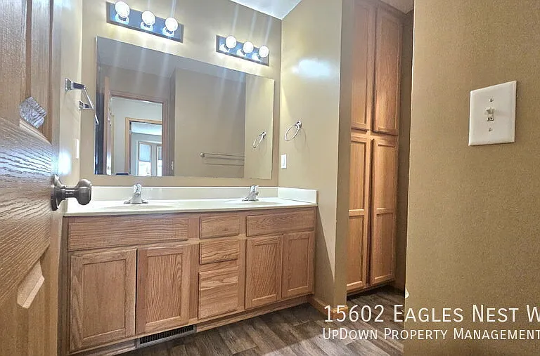 15602 Eagles Nest Way — Photo 12