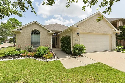 24822 Diamond Run Ct Photo 1