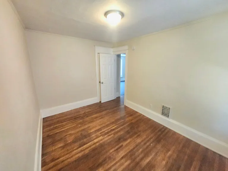 357 Columbia Ave — Photo 11