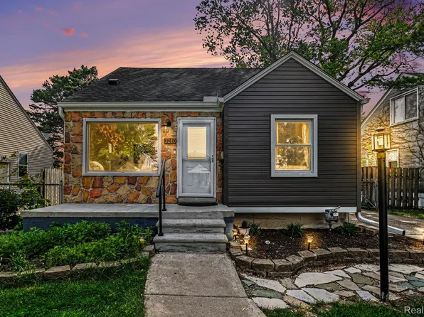 3210 N Wilson Ave, Royal Oak, MI 48073