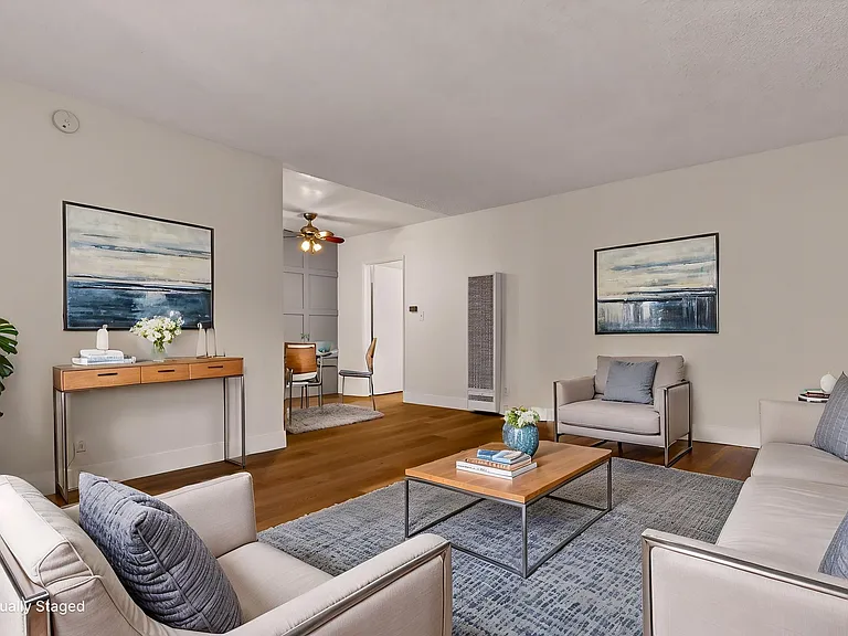 3733 Military Living Rm