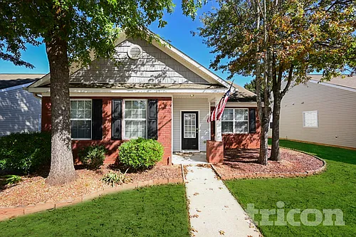 1427 Wilshire Way Photo 1