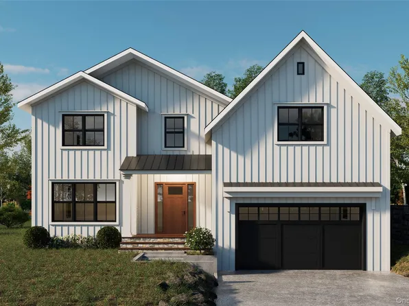 730 Motts Cove Road N, Glen Head, NY 11545