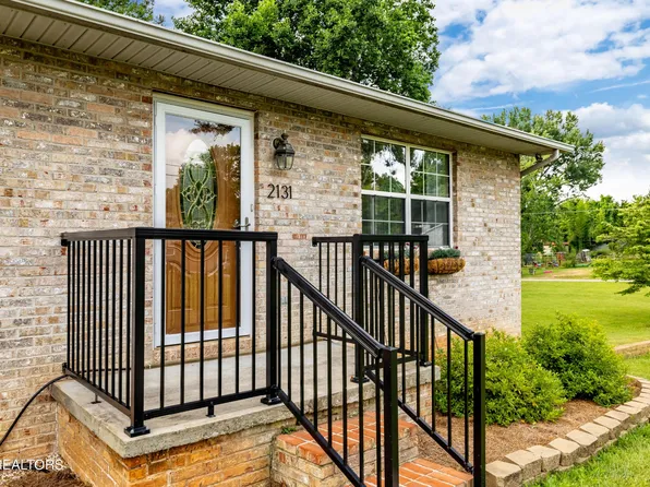 2131 Sentell Cir, Maryville, TN 37803
