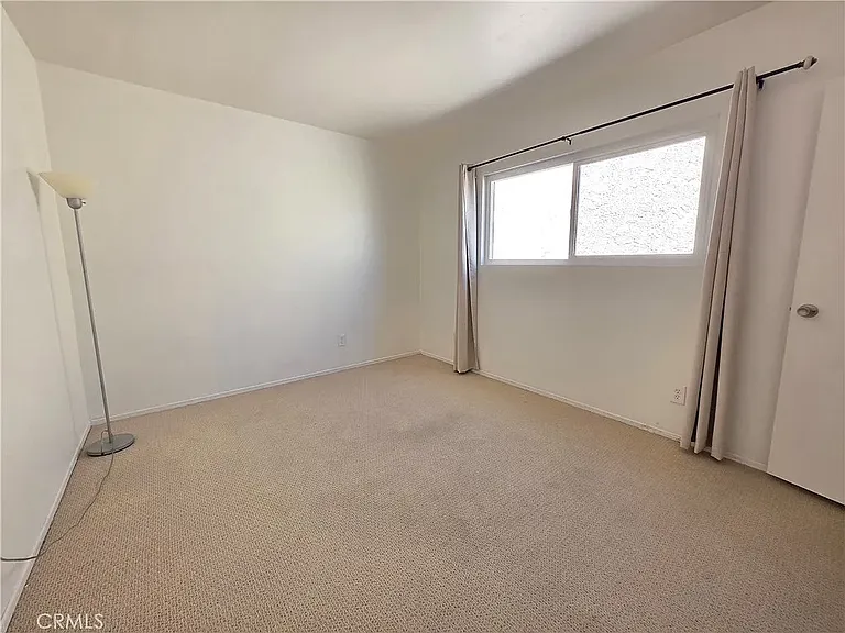 719 N Eucalyptus Ave #26C — Photo 13