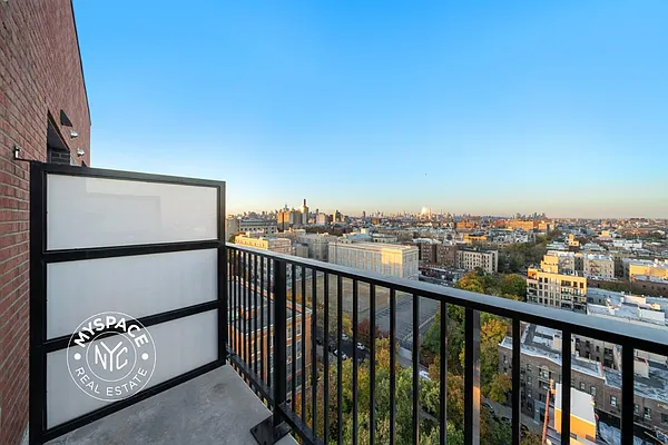 Rented by Carroll Development Leasing LLC | media 23