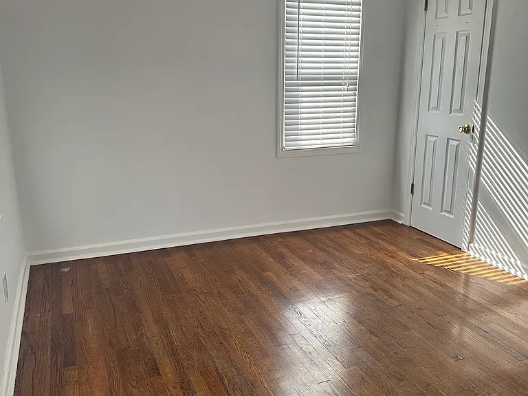 First floor front bedroom