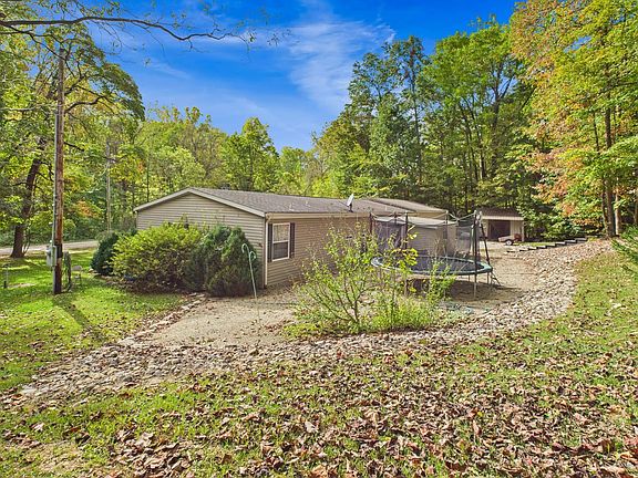 3rd image of 3766 E School Rd