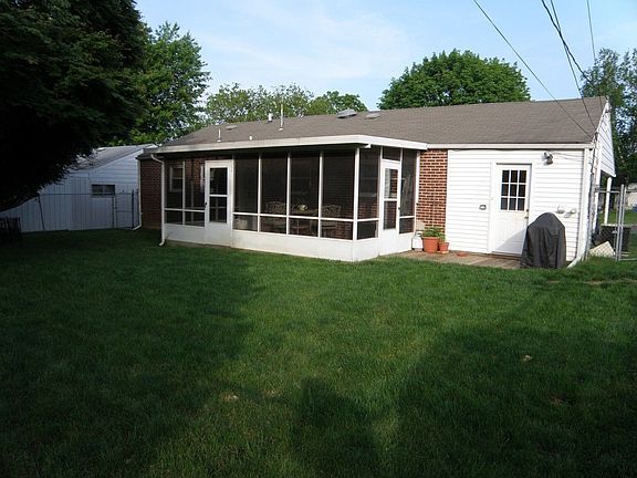 Back yard, screened porch