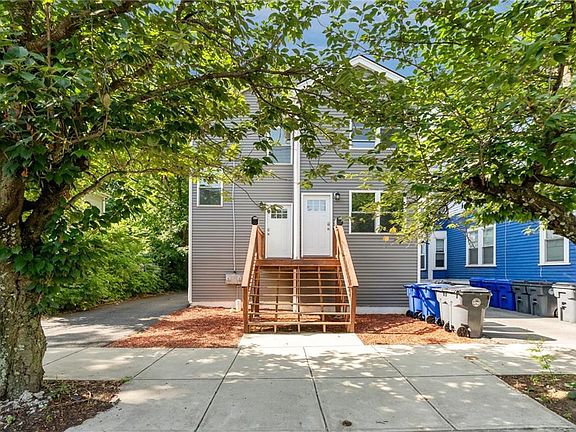 3rd image of 42 Arch St