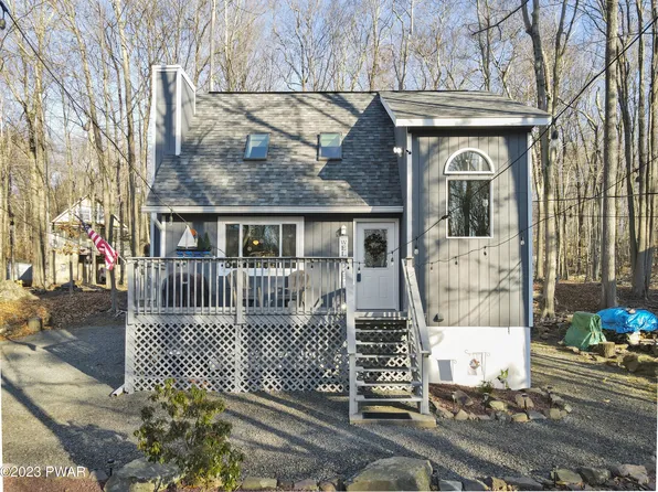 1029 Cedar Dr, Lake Ariel, PA 18436
