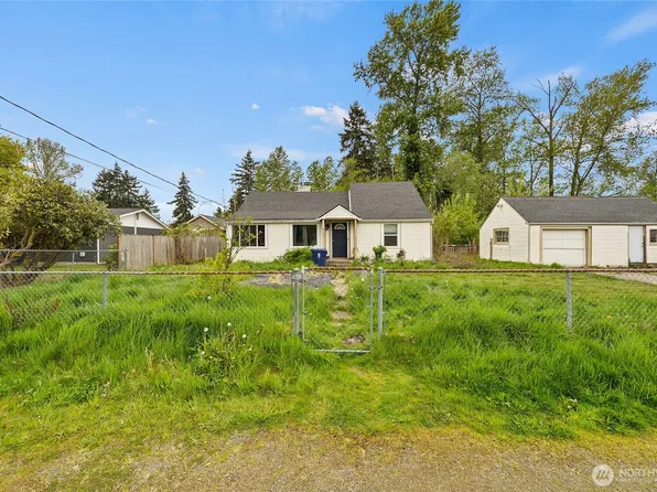 9126 E G Street, Tacoma, WA 98445