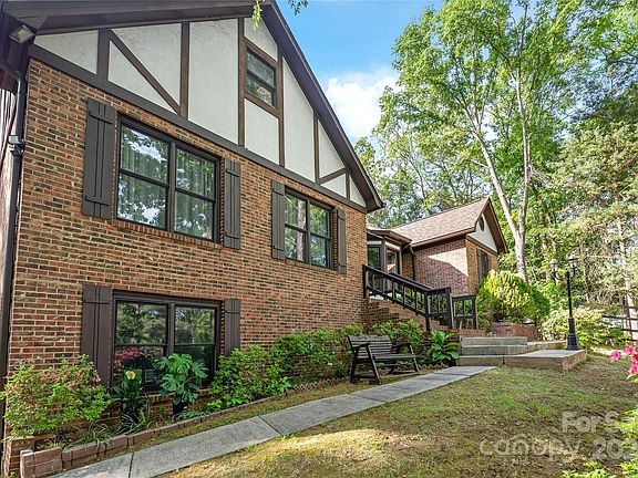 4th image of 6617 Wannamaker Ln