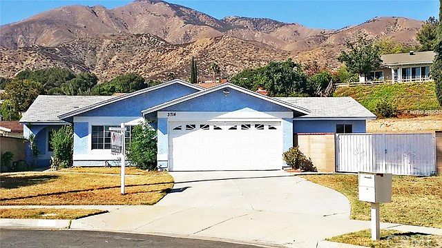 1st image of 3714 Oleander Dr