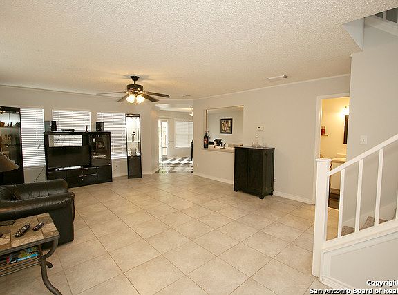 3rd image of 15403 Walnut Creek Dr