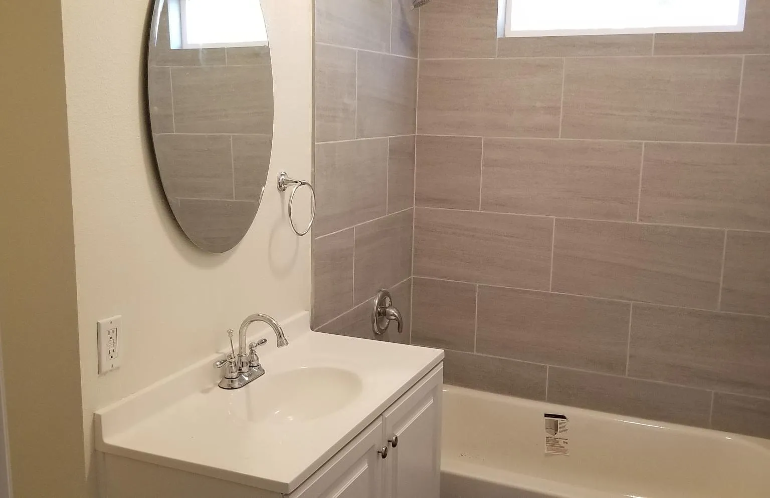 4817 1/2 W Avenue L4 — Photo 4