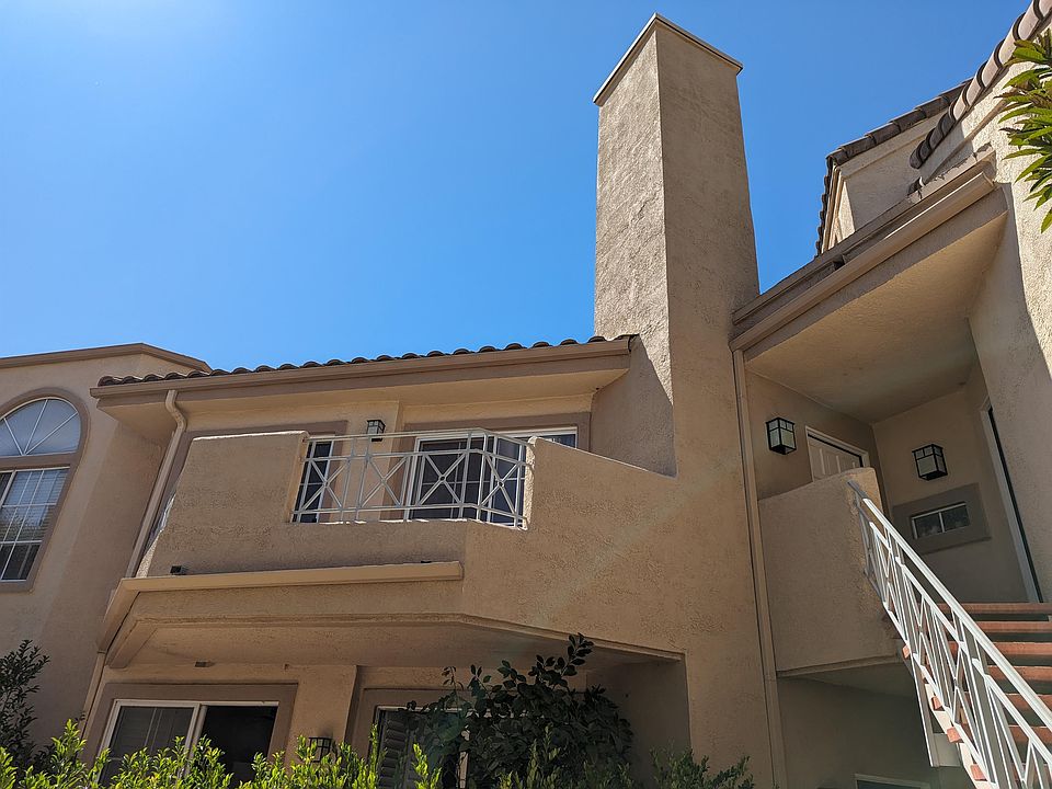 1st image of 23633 Del Monte Dr #272-1