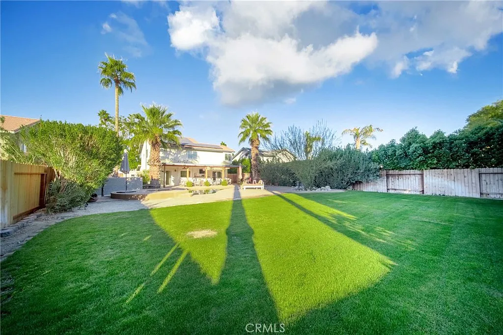 3 bed, 2.5 bath, 1626 sqft, $3,375 — Photo 3