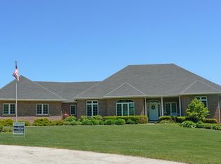 2803 Torrey Pines Cir, Green Bay, WI 54313