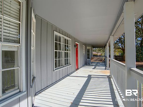 5th image of 17175 N Lake Dr