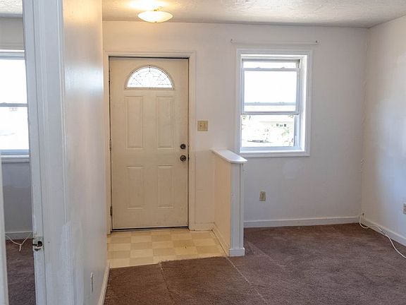 3rd image of 68 Vliet St #3045BC012