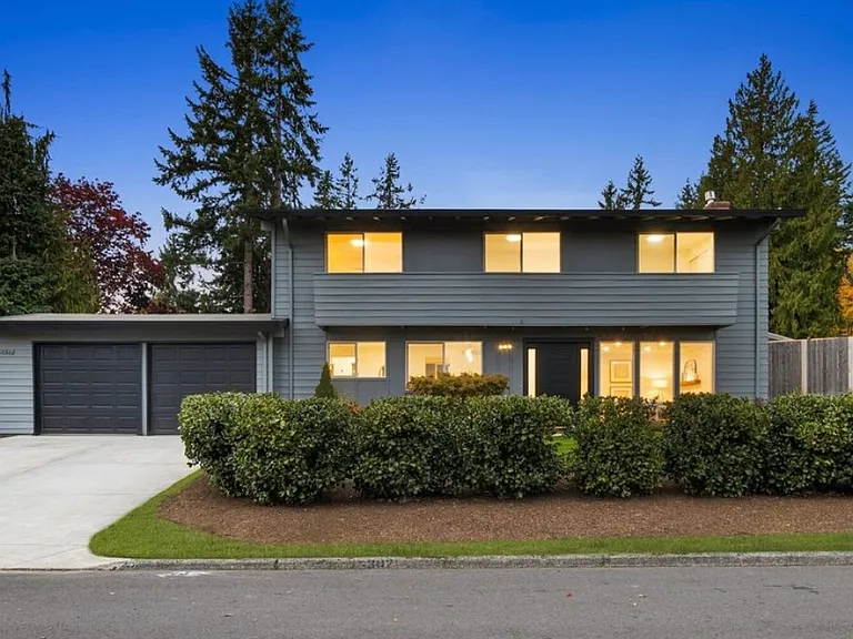 16802 NE 6th Pl — Photo 28