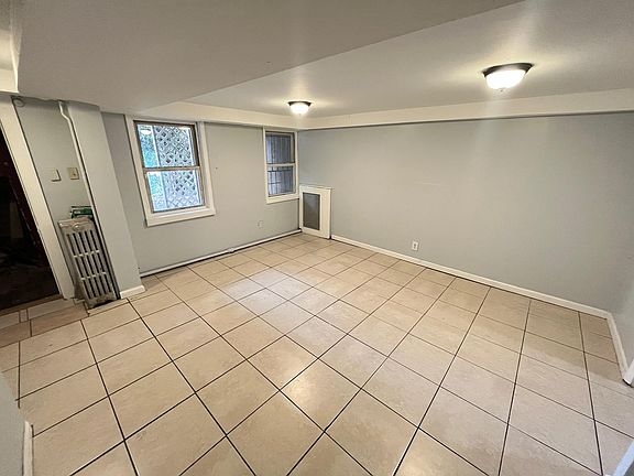 2nd image of 33 Oak St #1E