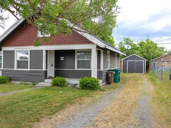 2nd image of 211 E Princeton Ave