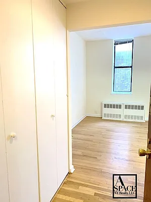 Rented by A Space Realty NY LLC | media 6