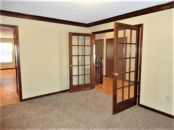5th image of 3919 S Ashleaf Ln