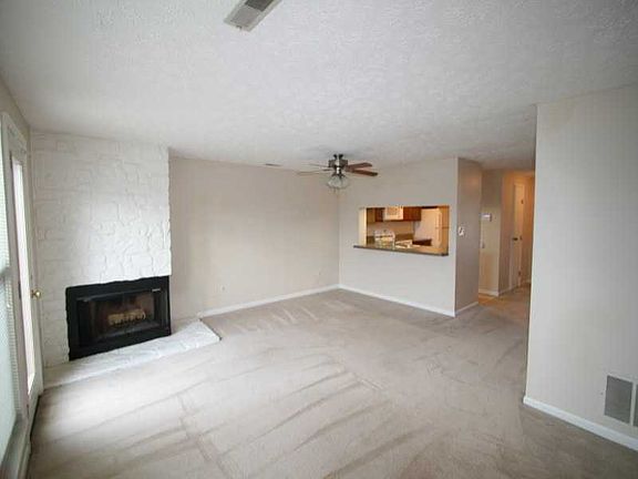4th image of 3177 Sandpiper Ct