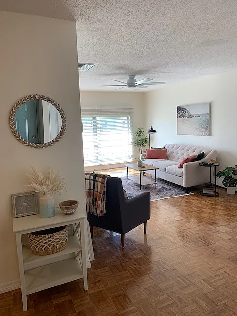 2 bed, 1.5 bath, 926 sqft, $2,100 — Photo 1