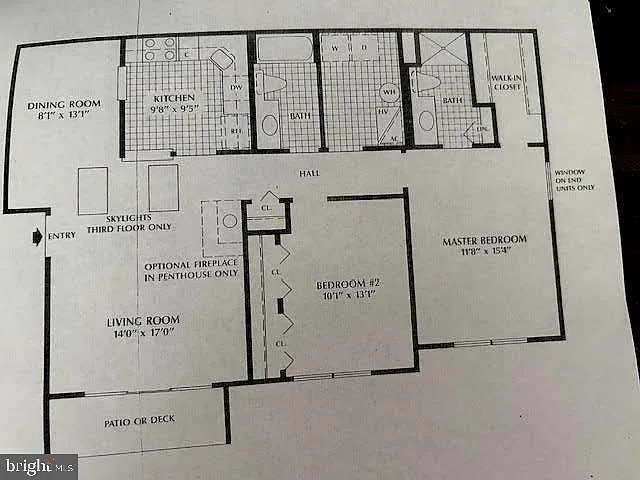 2 bed, 2.0 bath, 5400 sqft, $2,200 — Photo 2