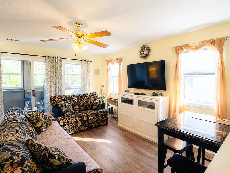 1460 Blue Tree Ct #N — Photo 12