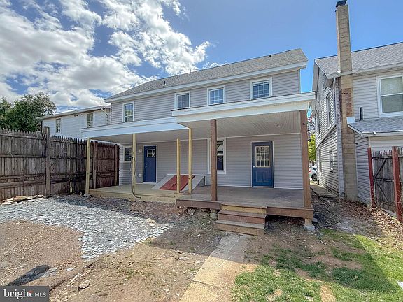 2nd image of 614 Monocacy Dr