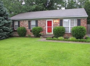 6811 Cedarwood Dr, Pewee Valley, KY 40056