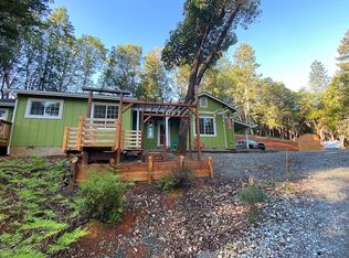 226 Felkner Rd, Grants Pass, OR 97527