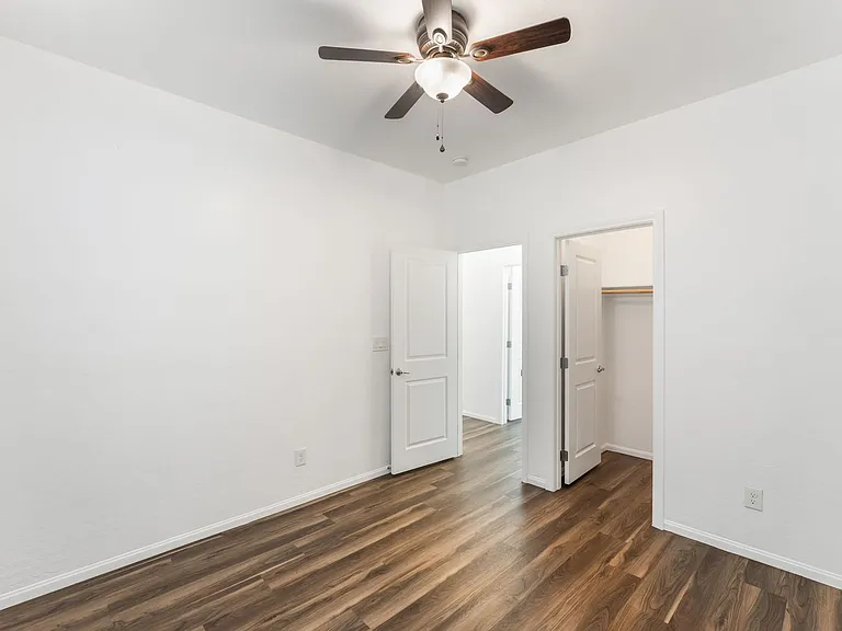 6908 Double Vista Way — Photo 32