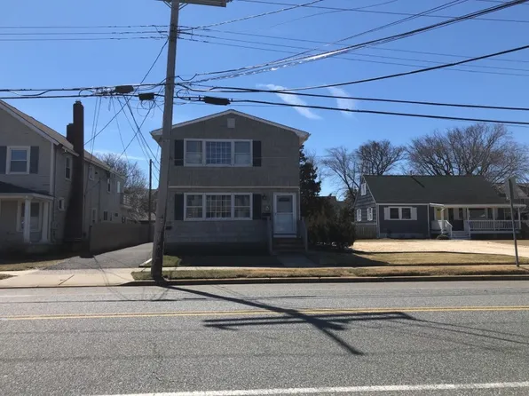 107 Bridge Ave, Bay Head, NJ 08742