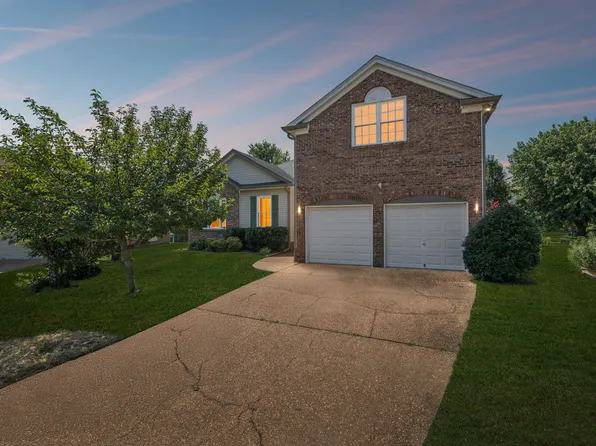 3260 River Walk Dr, Nashville, TN 37214