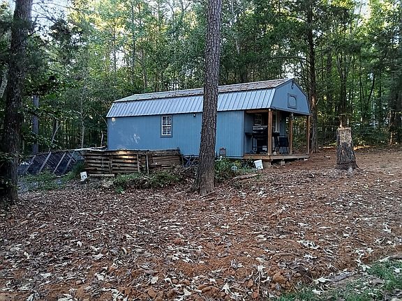 2nd image of Mountain Ck Rd