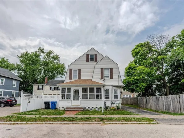 27 Cliffdale Ave, Cranston, RI 02905