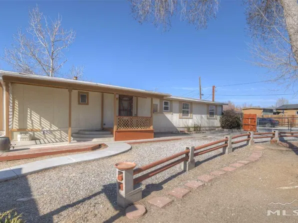 5657 Yukon Dr, Sun Valley, NV 89433