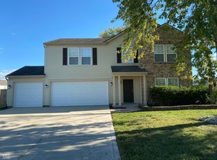 10671 Pleasant View Ln, Fishers, IN 46038