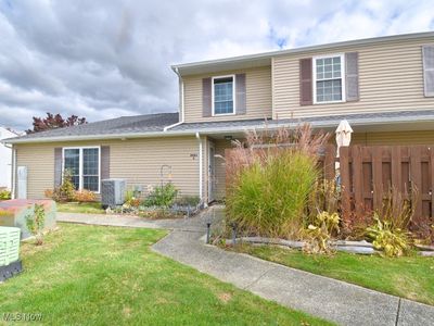 6864 Beacon Dr APT C, Mentor, OH, 44060