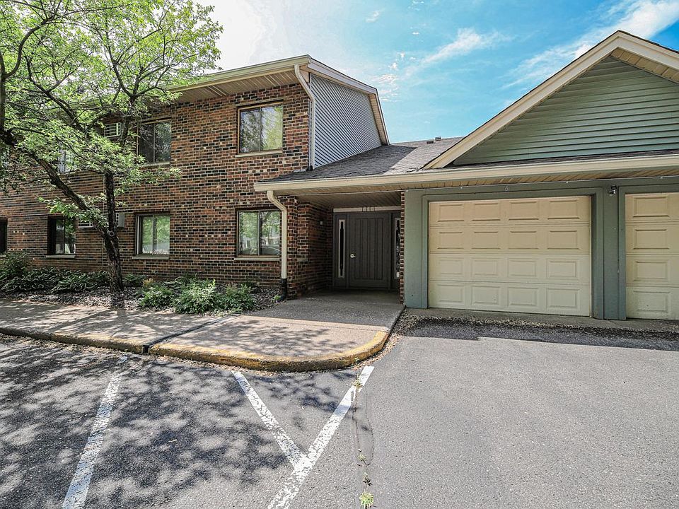 1st image of 1601 Cohansey St APT 204