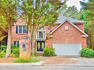 970 Brighton Crest Cir, Stone Mountain, GA 30087