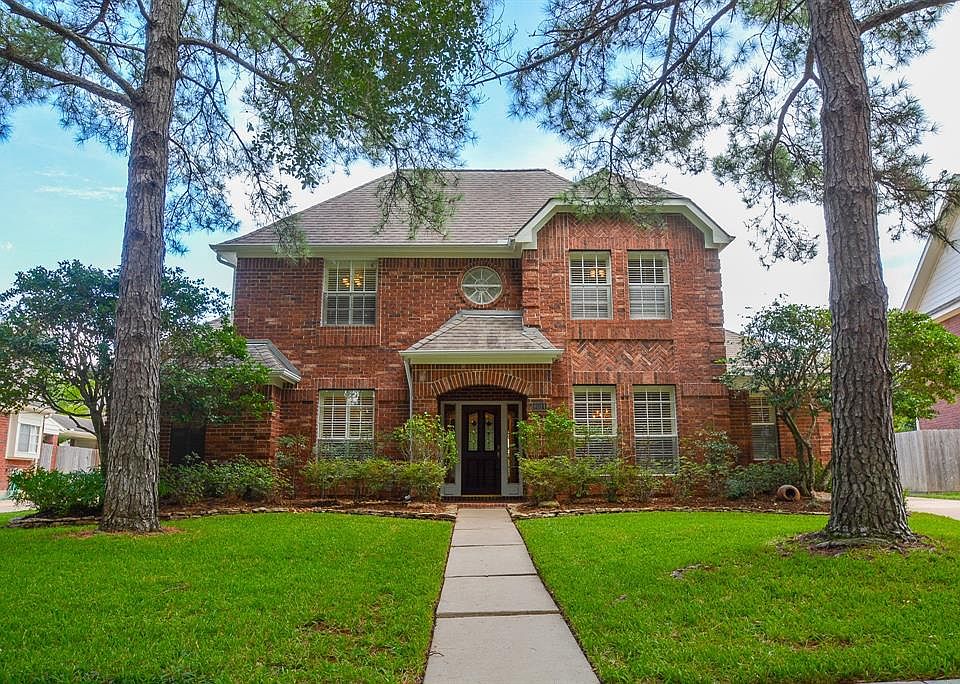 1st image of 4614 Colony Hills Dr
