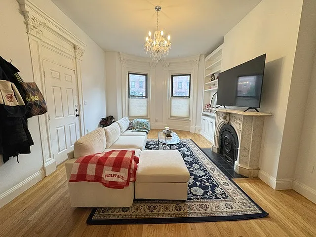683 Massachusetts Ave #2 — Photo 2
