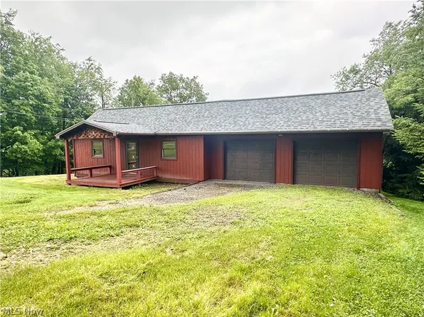 415 Genteel Ridge Rd, Wellsburg, WV 26070